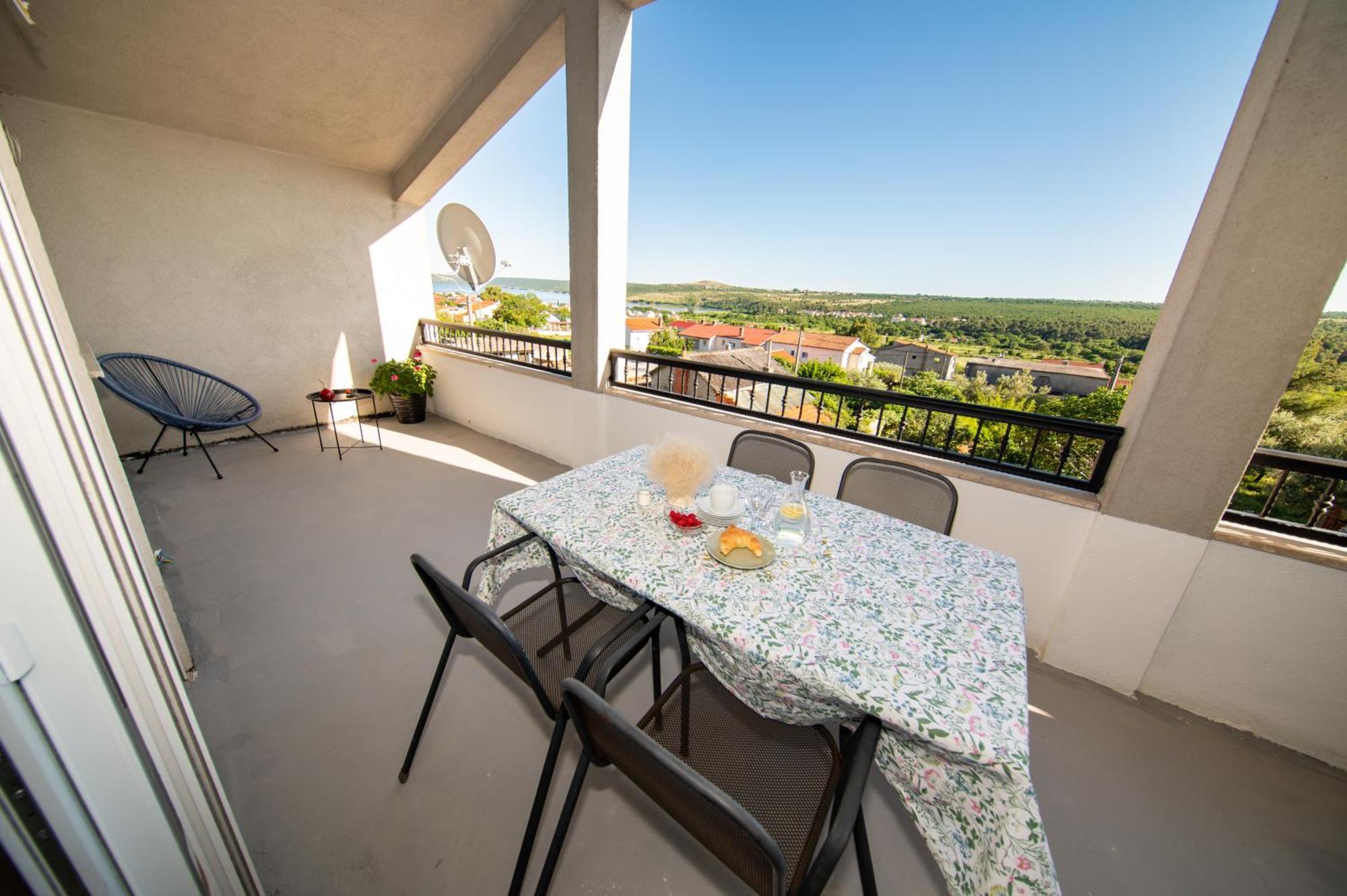 Veliki Apartman Petra 珀塞达耶 外观 照片